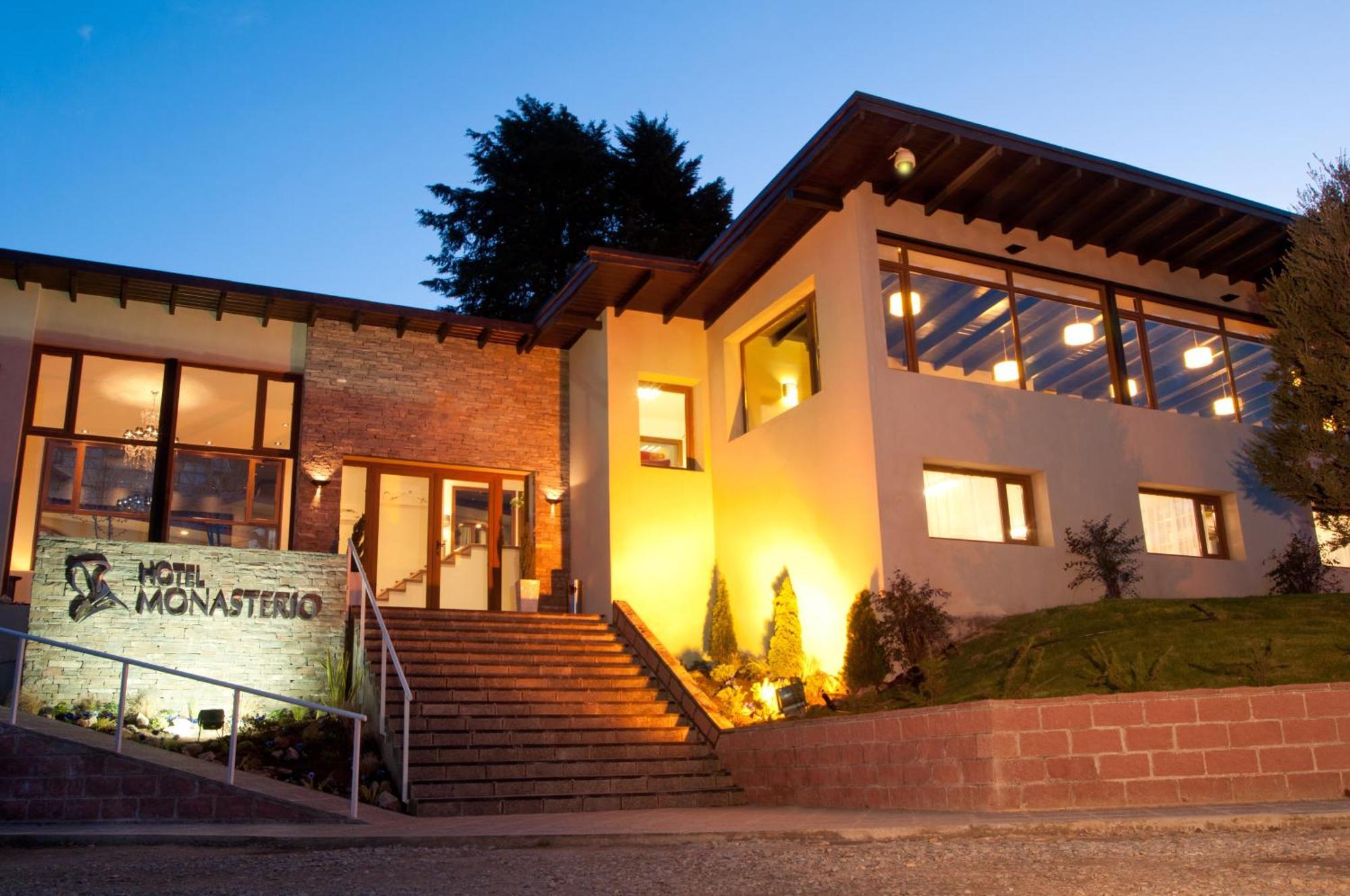 Monasterio Hotel Boutique San Carlos de Bariloche Luaran gambar
